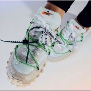 ナイキ(NIKE)のOff White x Nike Wmns Waffle Racer(スニーカー)