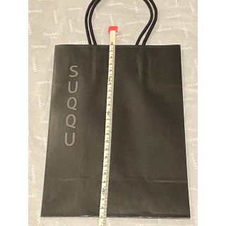 スック(SUQQU)のSUQQU スック　ショッパー　ショップ袋　紙袋　手提げ　ブラック　黒　新品　1(ショップ袋)