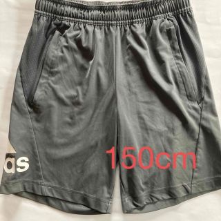 アディダス(adidas)のアディダス　ハーフパンツ　150cm(パンツ/スパッツ)