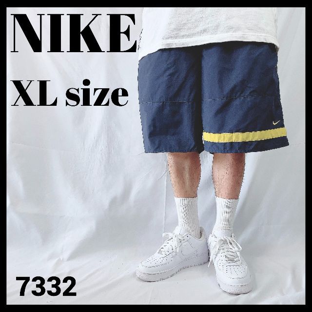 NIKE デザイン◎ ナイキ NIKE ライン入り ハーフパンツ ネイビー US/XL 紺の通販 by 古着屋 PENPENII|ナイキならラクマ 定番人気デザイン ワンポイント NIKE ナイキ ハーフパンツ ネイビー XL