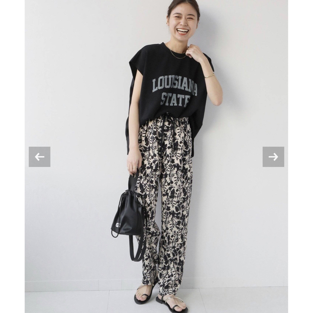 JOURNAL STANDARD relume(ジャーナルスタンダードレリューム)のロゴスウェット フレンチスリーブJOURNAL STANDARD relume レディースのトップス(Tシャツ(半袖/袖なし))の商品写真