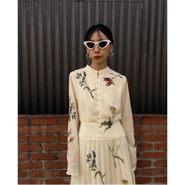 AMERI VINTAGE SOFIA PLEATS DRESS アイボリー 2022人気の 10045円引き