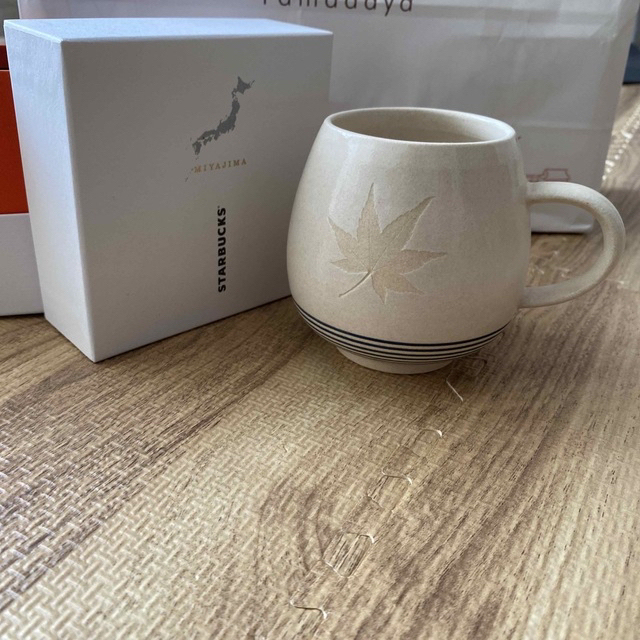 Starbucks Coffee - 【新品/店舗限定品】宮島 スタバ マグカップ 厳島