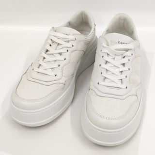 グッチ(Gucci)のGUCCI スニーカー GGエンボス レザー ホワイト 669582(その他)