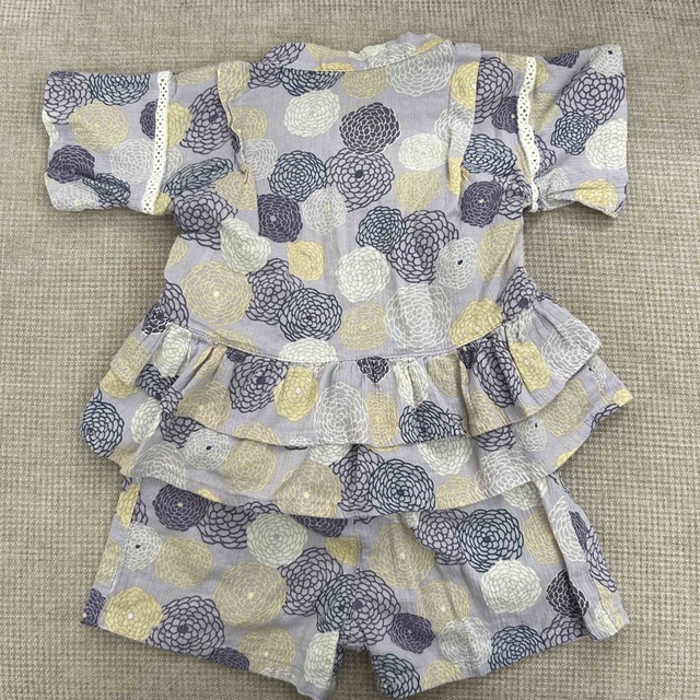 BREEZE(ブリーズ)の浴衣　甚平　90cm  女の子浴衣　女の子甚平 キッズ/ベビー/マタニティのキッズ服女の子用(90cm~)(甚平/浴衣)の商品写真