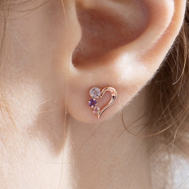 ピアス　カナル4°c レディースのアクセサリー(ピアス)の商品写真