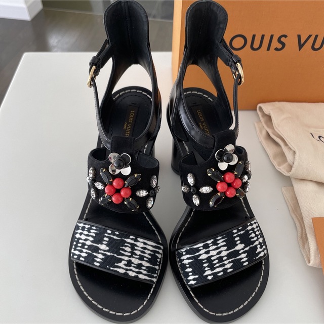 Louis vuitton  ルイヴィトン  サンダル　未使用