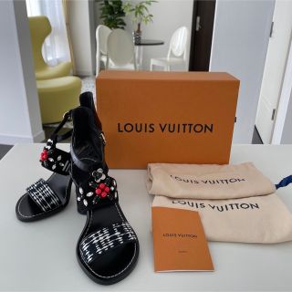 ルイヴィトン(LOUIS VUITTON)の新品　未使用　ルイヴィトン　サンダル(サンダル)