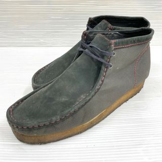 クラークス(Clarks)のUS古着 Clarks ORIGINALS Wallabee クラークス オリジナルズ ワラビー ブーツ ヌバックレザー×キャンバス地 サイズ：UK 11 G グレー系×レッド 【中古】(スリッポン/モカシン)