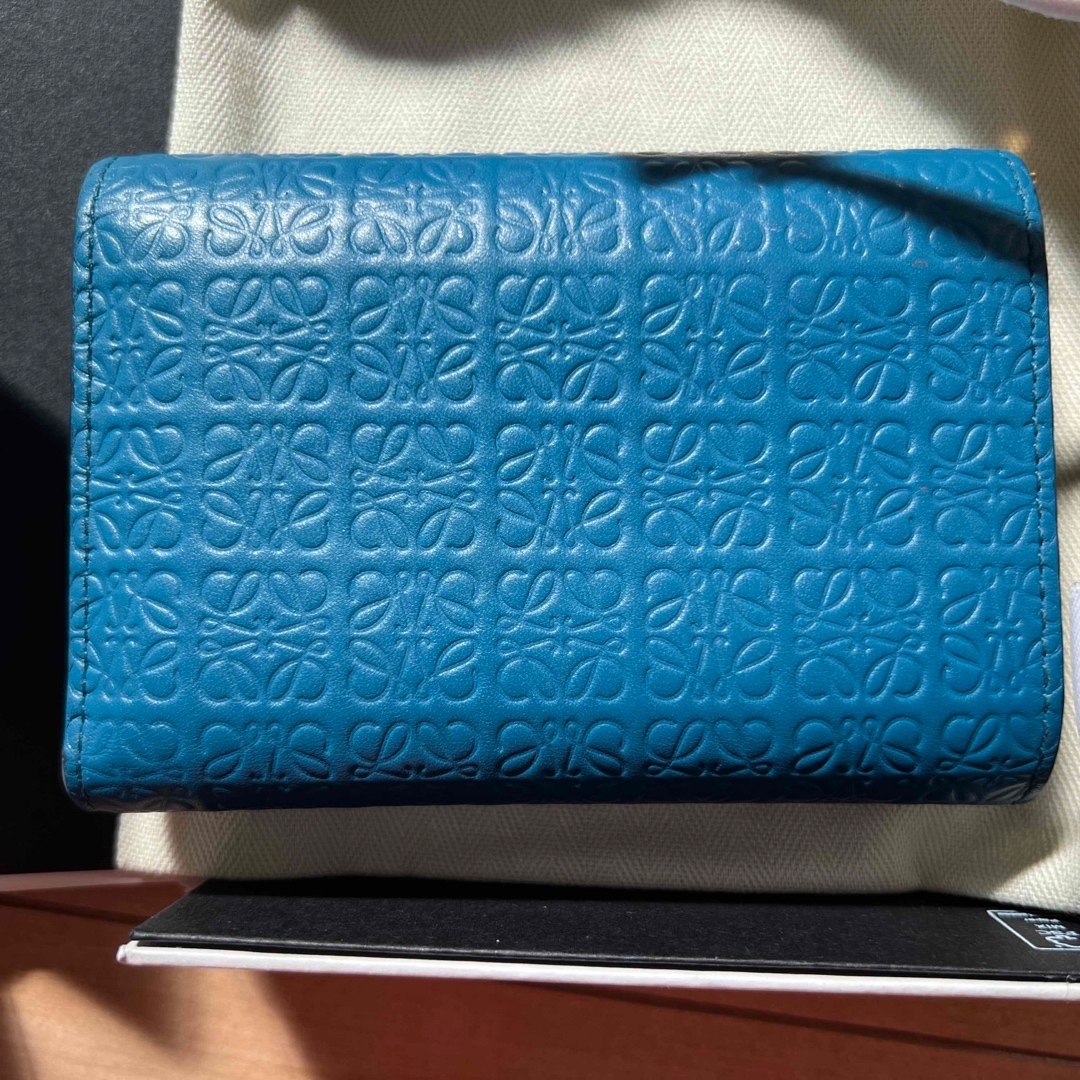 LOEWE(ロエベ)のloewe ロエベ　3つ折り財布　正規品 メンズのファッション小物(折り財布)の商品写真