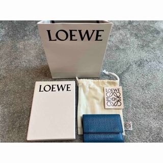 ロエベ(LOEWE)のloewe ロエベ　3つ折り財布　正規品(折り財布)