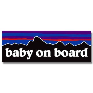 パタゴニア(patagonia)のP【ベビーオンボード/baby on board】マグネットステッカー(その他)