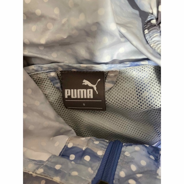 PUMA(プーマ)のプーマ　ナイロンパーカー　S レディースのトップス(パーカー)の商品写真