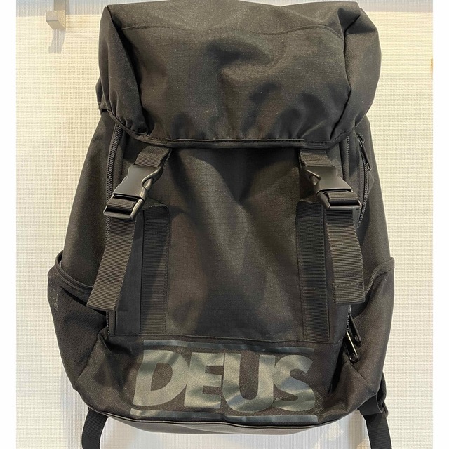 【美品】DEUS デウス　リュック　バックパック　ブラック　黒