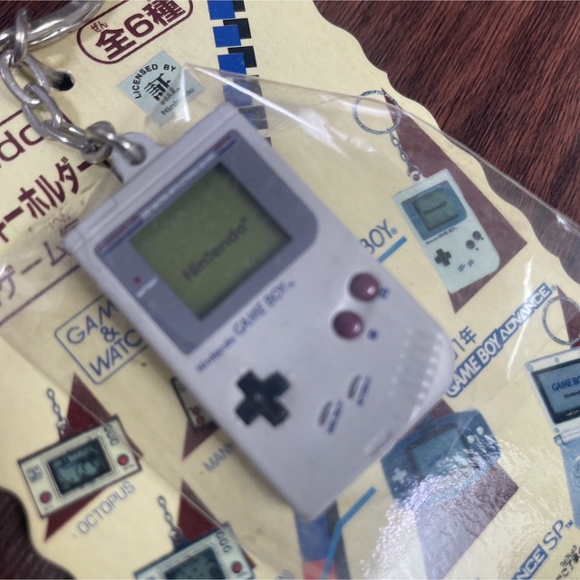 Nintendo歴代ハードキーホルダー〜携帯ゲーム編〜 2個セット