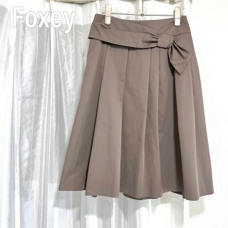 フォクシーニューヨーク(FOXEY NEW YORK)のFOXEY NEWYORK フォクシー　フレアスカート　リボン　ココアブラウン(ひざ丈スカート)