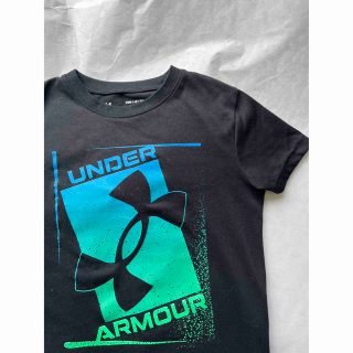 アンダーアーマー(UNDER ARMOUR)のアンダーアーマー　UA  Tシャツ　YSM 130㎝(Tシャツ/カットソー)