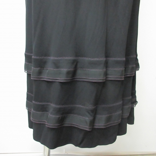 CHANEL(シャネル)のシャネル 美品 02P ティアード ロング スカート 黒 36 約S NGA35 レディースのスカート(その他)の商品写真