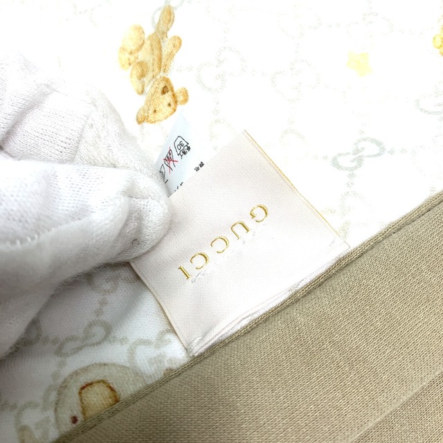 Gucci(グッチ)のグッチ GUCCI アニマル 343558 ベビー 赤ちゃん BABY 毛布 インテリア GG ブランケット コットン ホワイト 未使用 インテリア/住まい/日用品のインテリア/住まい/日用品 その他(その他)の商品写真