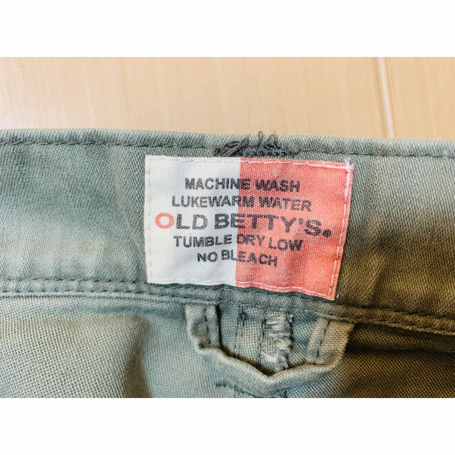 OLD BETTY'S(オールドベティーズ)のオールドベティ　ミリタリーパンツ メンズのパンツ(ワークパンツ/カーゴパンツ)の商品写真