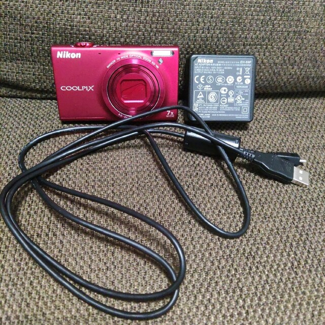 コンパクトデジタルカメラニコン Nikon COOLPIX S6100 【動作確認済み】