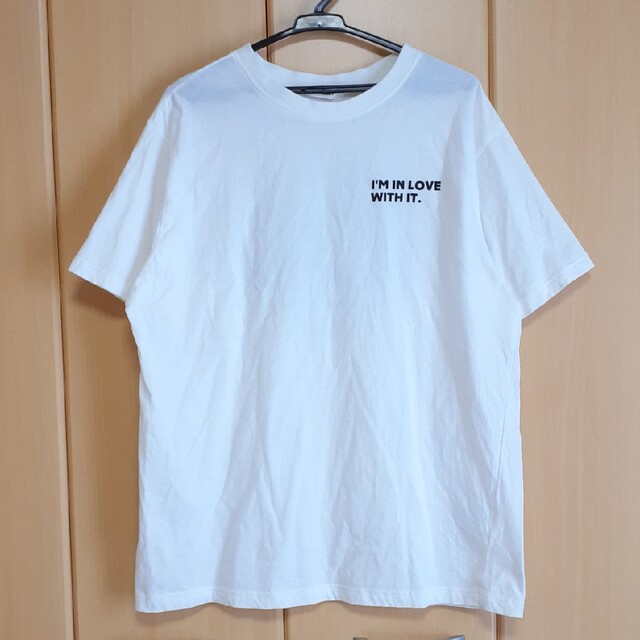 w closet(ダブルクローゼット)の半袖Tシャツ　ホワイト　w closet フォトプリントTシャツ メンズのトップス(Tシャツ/カットソー(半袖/袖なし))の商品写真