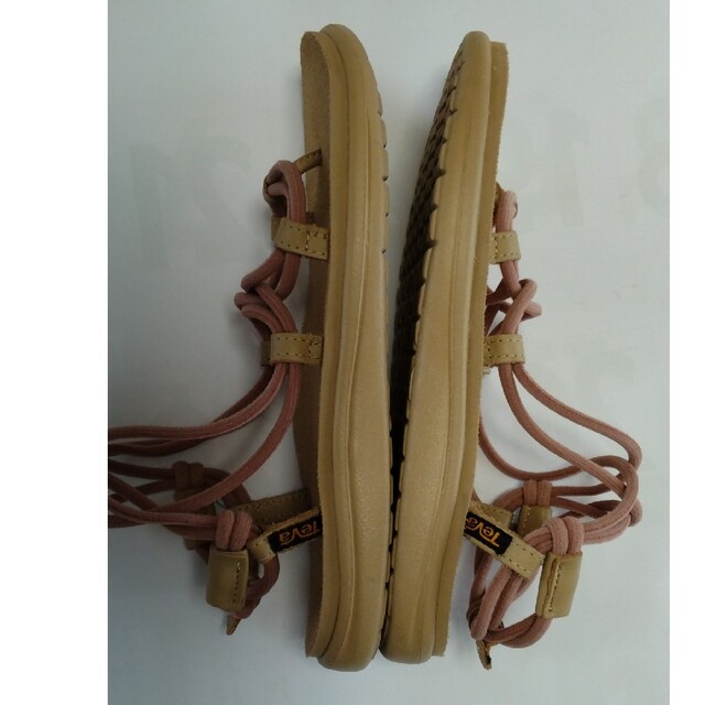 Teva(テバ)のサンダル　24cm　テバTeva　ボヤインフィニティVOYA INFINITY レディースの靴/シューズ(サンダル)の商品写真
