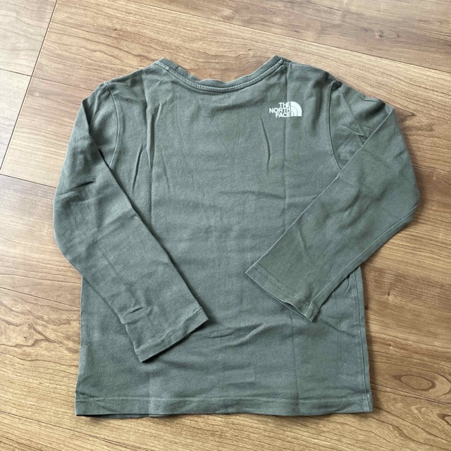 THE NORTH FACE(ザノースフェイス)のノースフェイスロンT♡130 キッズ/ベビー/マタニティのキッズ服男の子用(90cm~)(Tシャツ/カットソー)の商品写真