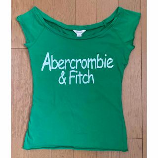 アバクロンビーアンドフィッチ(Abercrombie&Fitch)のアバクロ　T シャツ　カットソー(Tシャツ/カットソー)