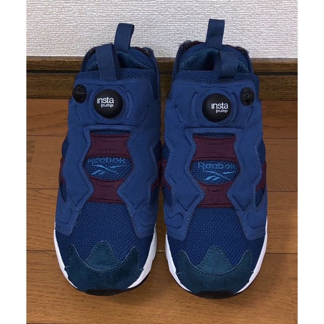 Reebok(リーボック)の美品 REEBOK INSTA PUMP FURY HK 25cm 青 白 og レディースの靴/シューズ(スニーカー)の商品写真