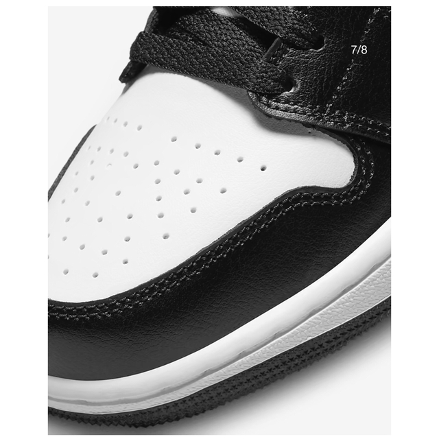 Nike WMNS Air Jordan 1 Low "White/Black" レディースの靴/シューズ(スニーカー)の商品写真