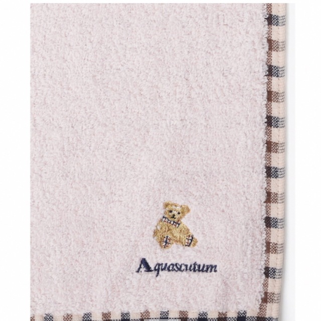 AQUA SCUTUM(アクアスキュータム)のAquascutum タオルハンカチ レディースのファッション小物(ハンカチ)の商品写真