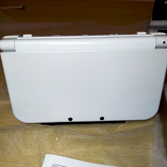 極美品】 Newニンテンドー3DS LL パールホワイト 正規店仕入れの www