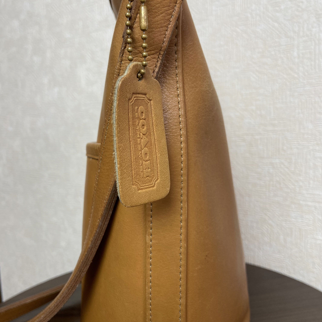 オールドコーチ　OLD ＣＯＡＣＨ　キャメル　ショルダーバッグ　ハンドバッグ