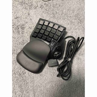 レイザー(Razer)のRazer TARTARUS V2(PC周辺機器)