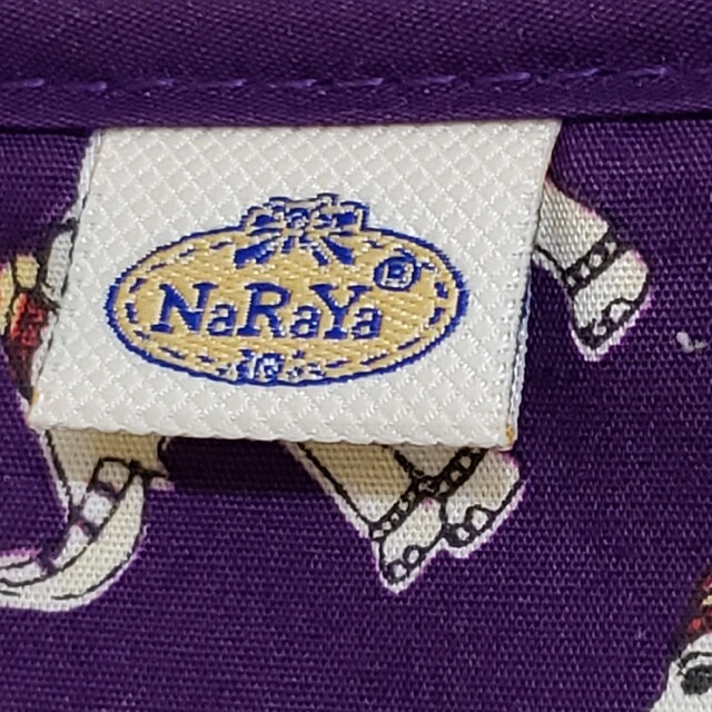NaRaYa(ナラヤ)のタイ ナラヤ NaRaYa ミラー付き ポーチ 大 レディースのファッション小物(ポーチ)の商品写真