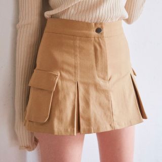 AURALEE 今季新作 ミニスカート-