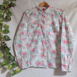 エイチアンドエム(H&M)のH＆Ｍ　シア感のある薔薇柄シャツ　42サイズ(シャツ/ブラウス(長袖/七分))