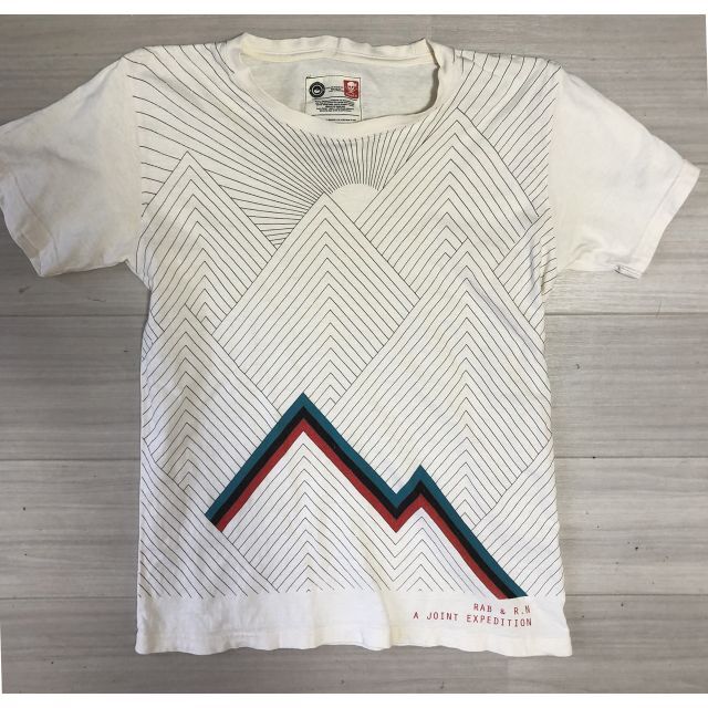 R.NEWBOLD(アールニューボールド)のR.NEWBOLDアールニューボールドTシャツMサイズ メンズのトップス(Tシャツ/カットソー(半袖/袖なし))の商品写真