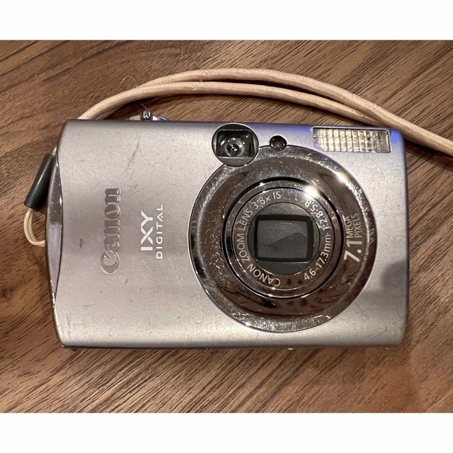 最初の  キヤノン　IXY DIGITAL 900IS コンパクトデジタルカメラ