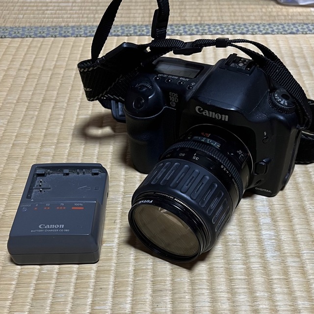 Canon EOS-10D EF 35-135mmレンズ付き　ユーズド 2