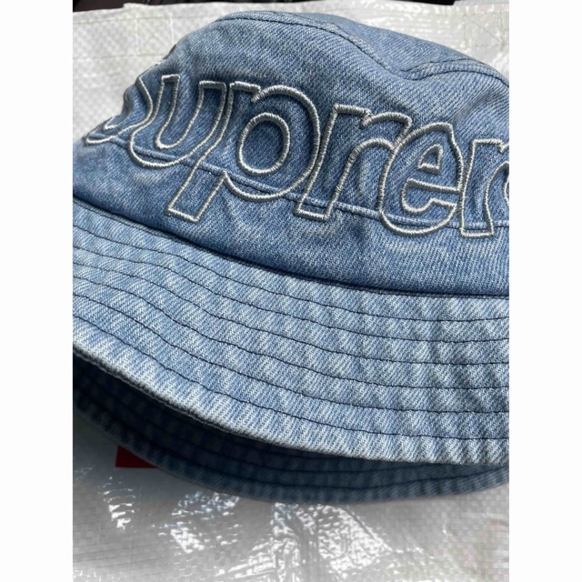 Supreme(シュプリーム)の新品未使用　Supreme Outline Crusher "Denim" メンズの帽子(ハット)の商品写真