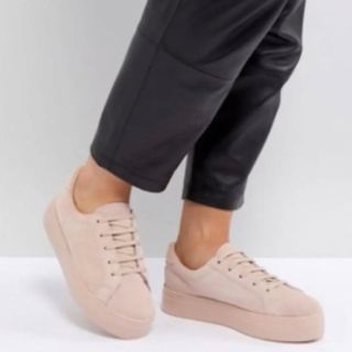 エイソス(asos)のasos パステルピンク　スエード　スニーカー(スニーカー)