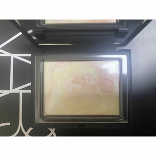 ナーズ(NARS)のナーズ限定パウダー(フェイスパウダー)