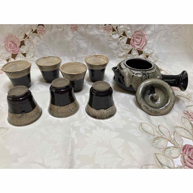 焼き物茶器(湯呑み、急須)セット エンタメ/ホビーの美術品/アンティーク(陶芸)の商品写真