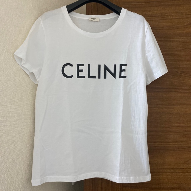 celine(セリーヌ)のセリーヌ　ロゴTシャツ　レディースＬ　★お値下げ★ レディースのトップス(Tシャツ(半袖/袖なし))の商品写真