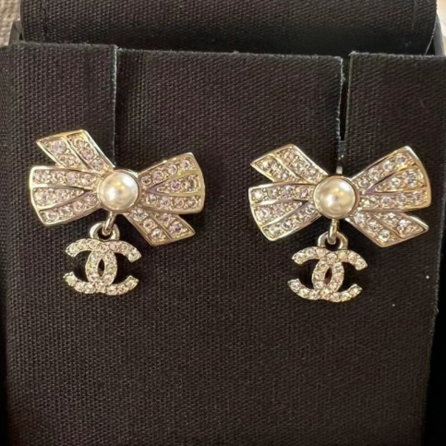 CHANEL シャネル ピアス リボン パール | yasbil.org