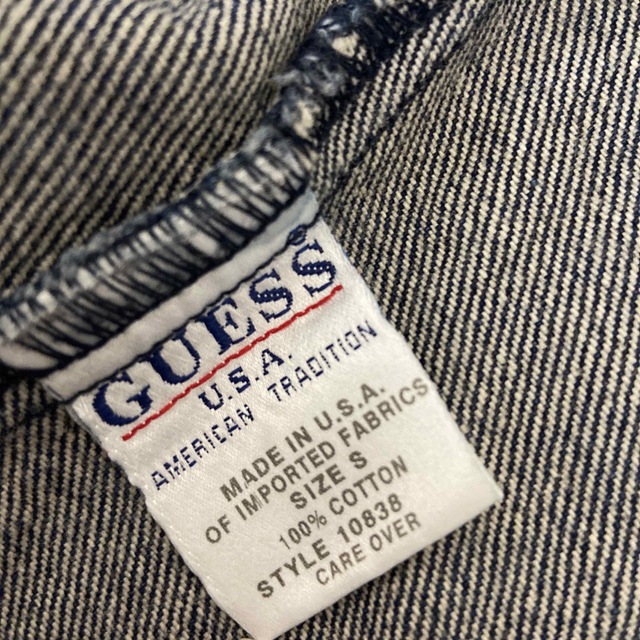 GUESS(ゲス)のGUESS デニムジャケット ヴィンテージ レディースのジャケット/アウター(Gジャン/デニムジャケット)の商品写真