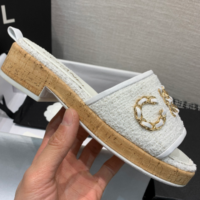CHANEL レザー ツイード チェーンロゴデザイン サンダル | buyim.co.il