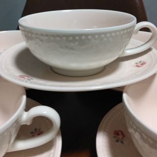 入手困難　ロウレイズティー　LAWLEYS TEA カップ＆ソーサー５客セット